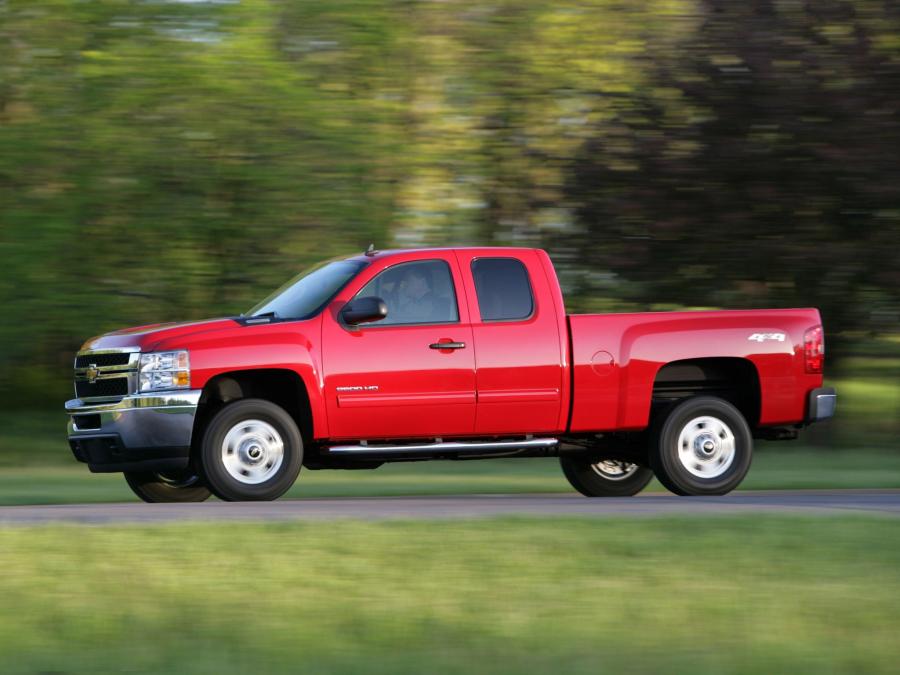 Chevrolet Silverado 2500 HD Extended Cab 2010 года  (фото 11 из 16)